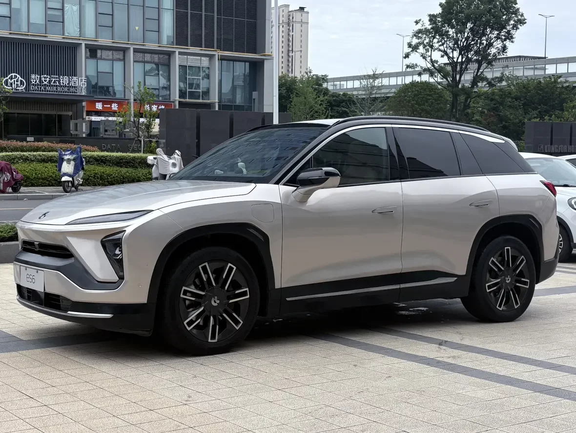 NIO ES6