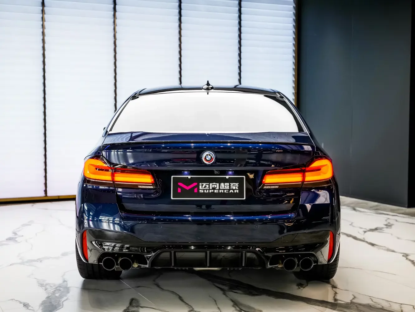 BMW M5