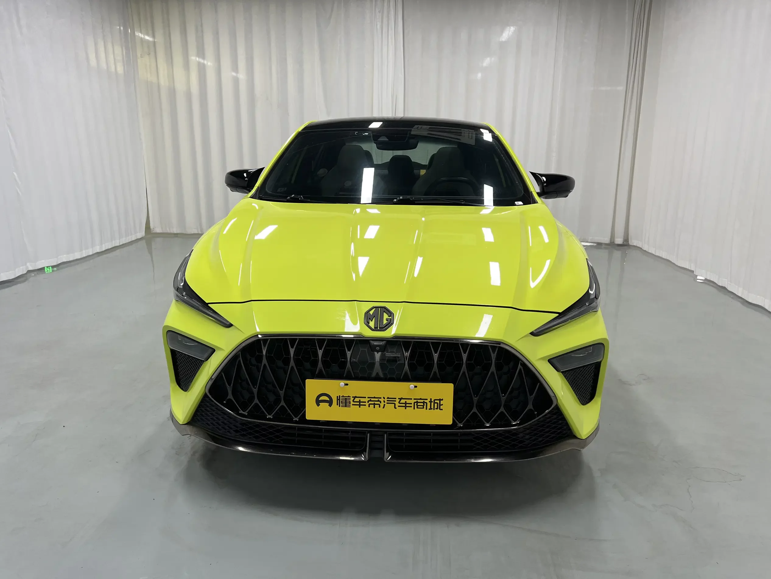 MG 5 Scorpio
