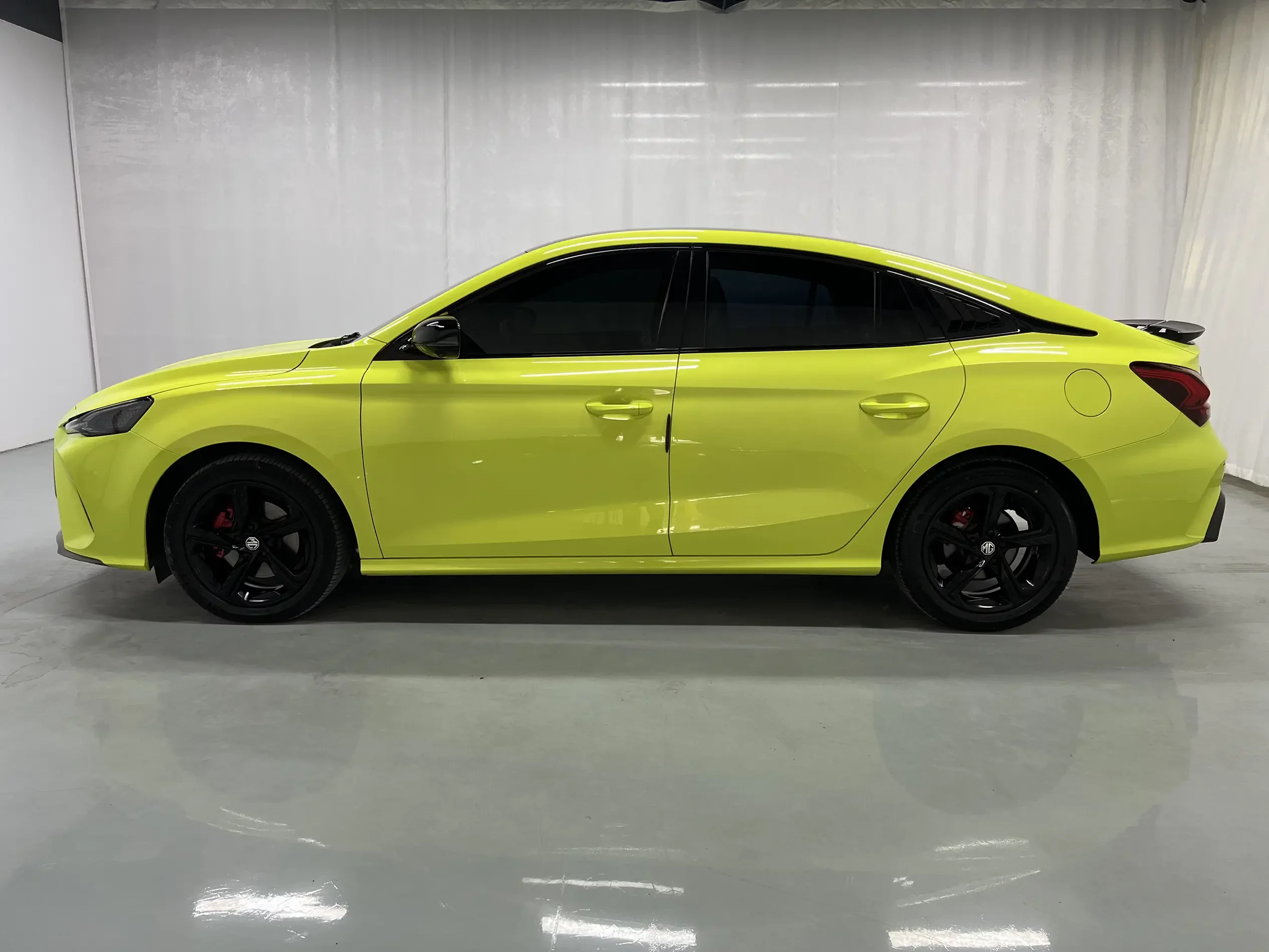MG 5 Scorpio