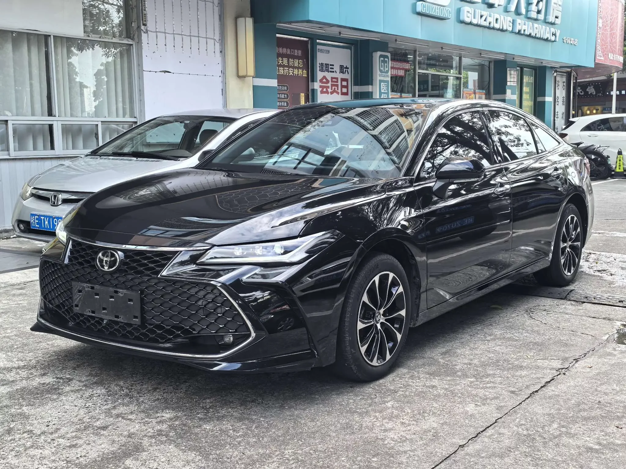 Toyota Avalon