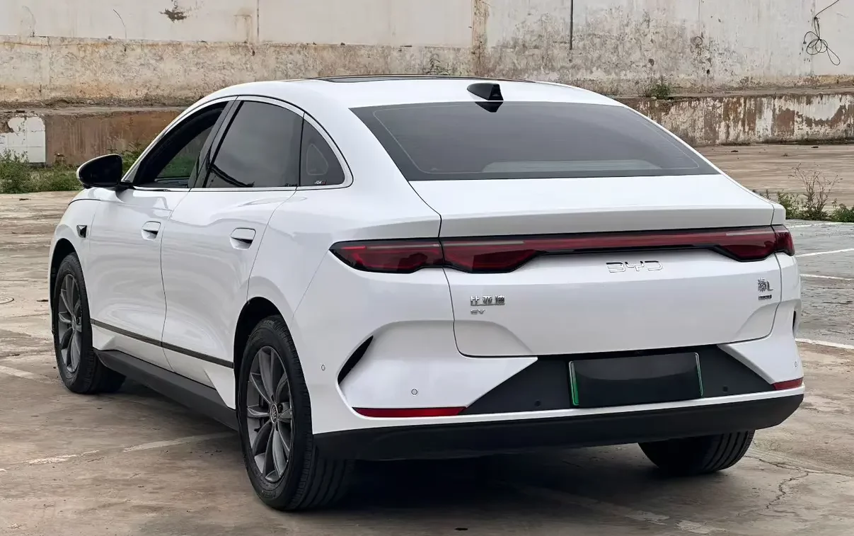 BYD Qin L EV
