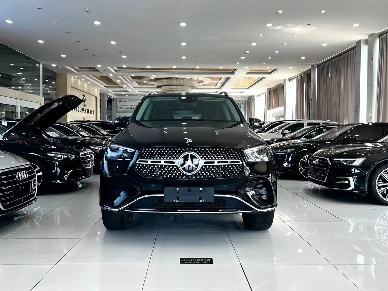 Mercedes-Benz GLE (Imported)
