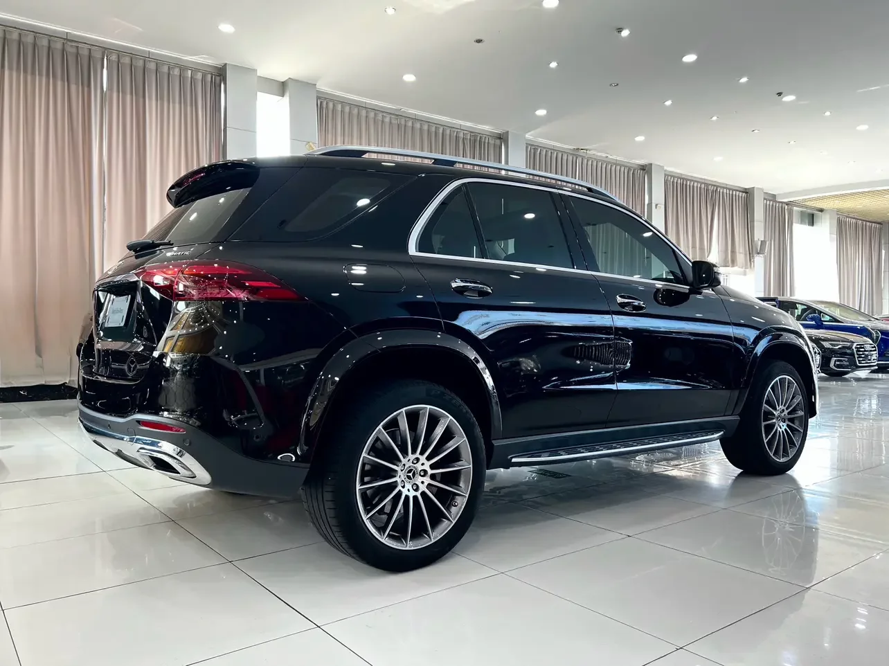 Mercedes-Benz GLE (Imported)