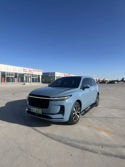 Li ONE (Ideal ONE)  из Китая