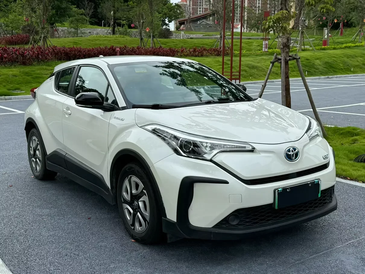 Toyota C-HR EV