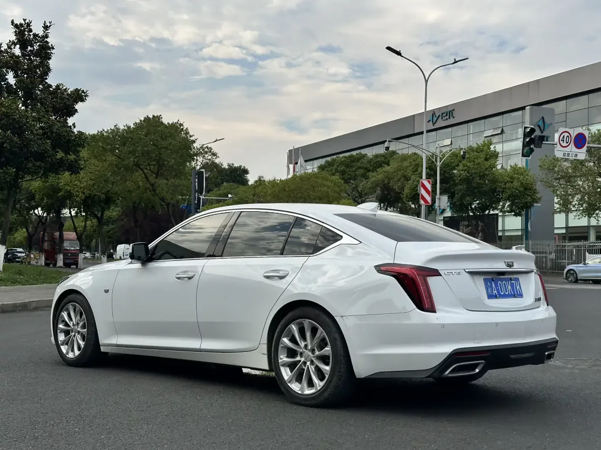 Cadillac CT5