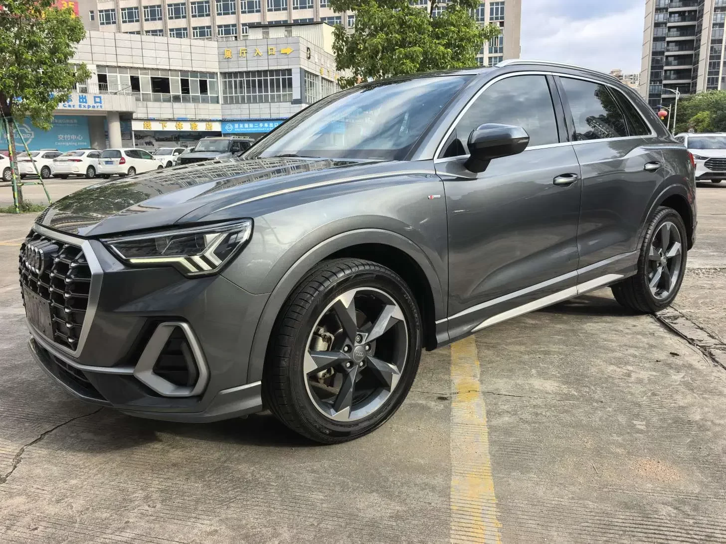 Audi Q3