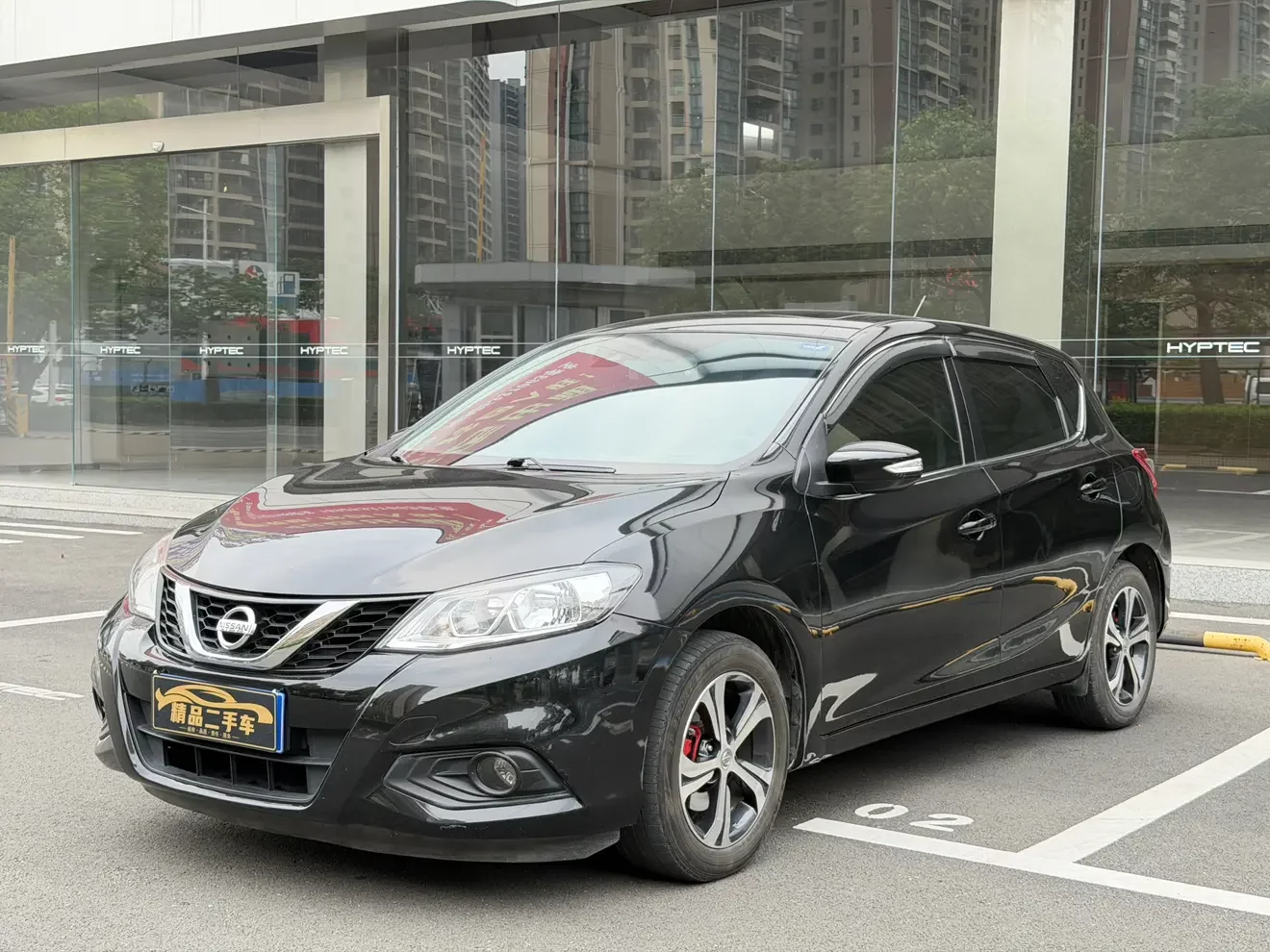 Nissan Tiida