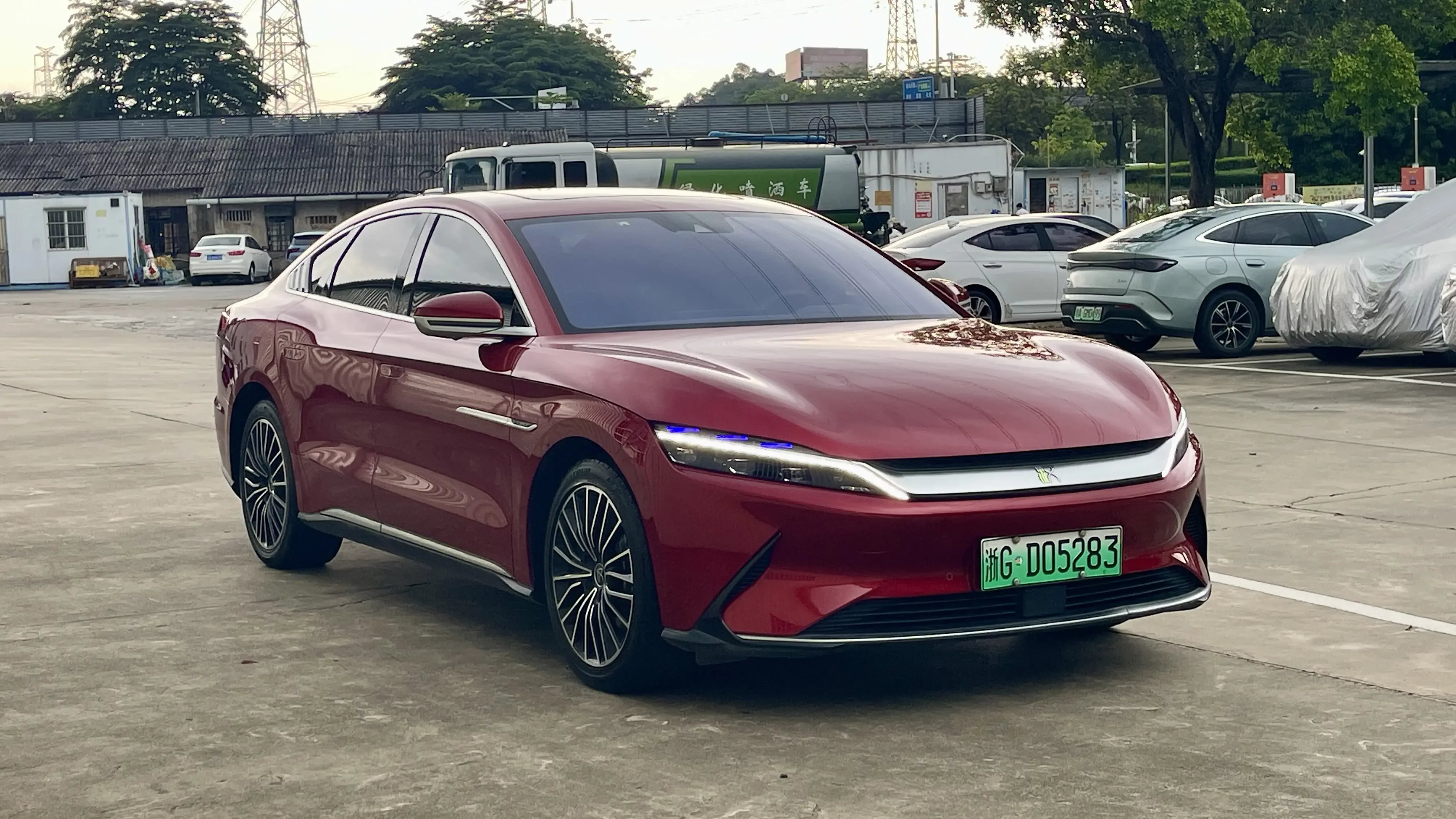 BYD Han EV