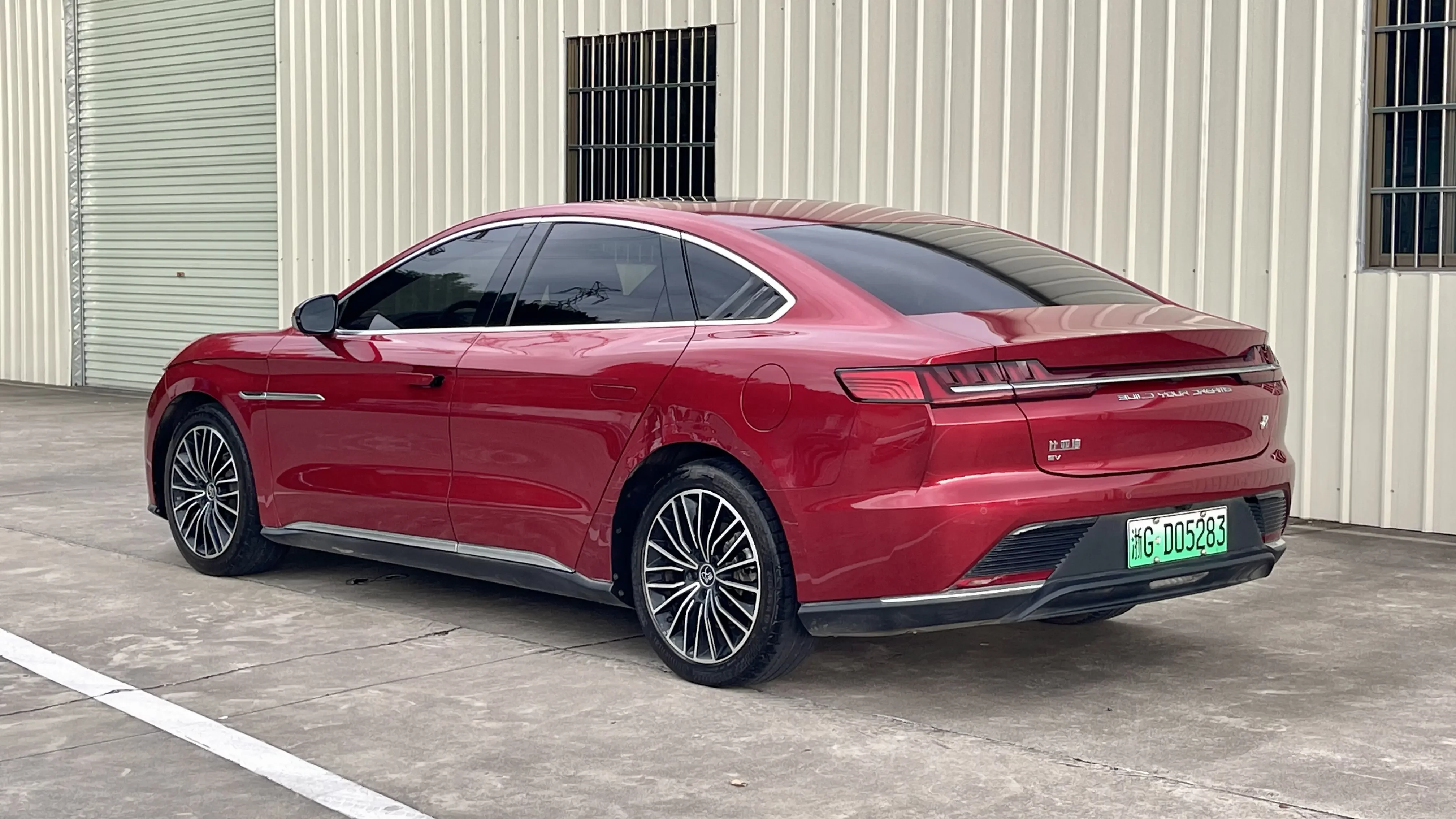 BYD Han EV