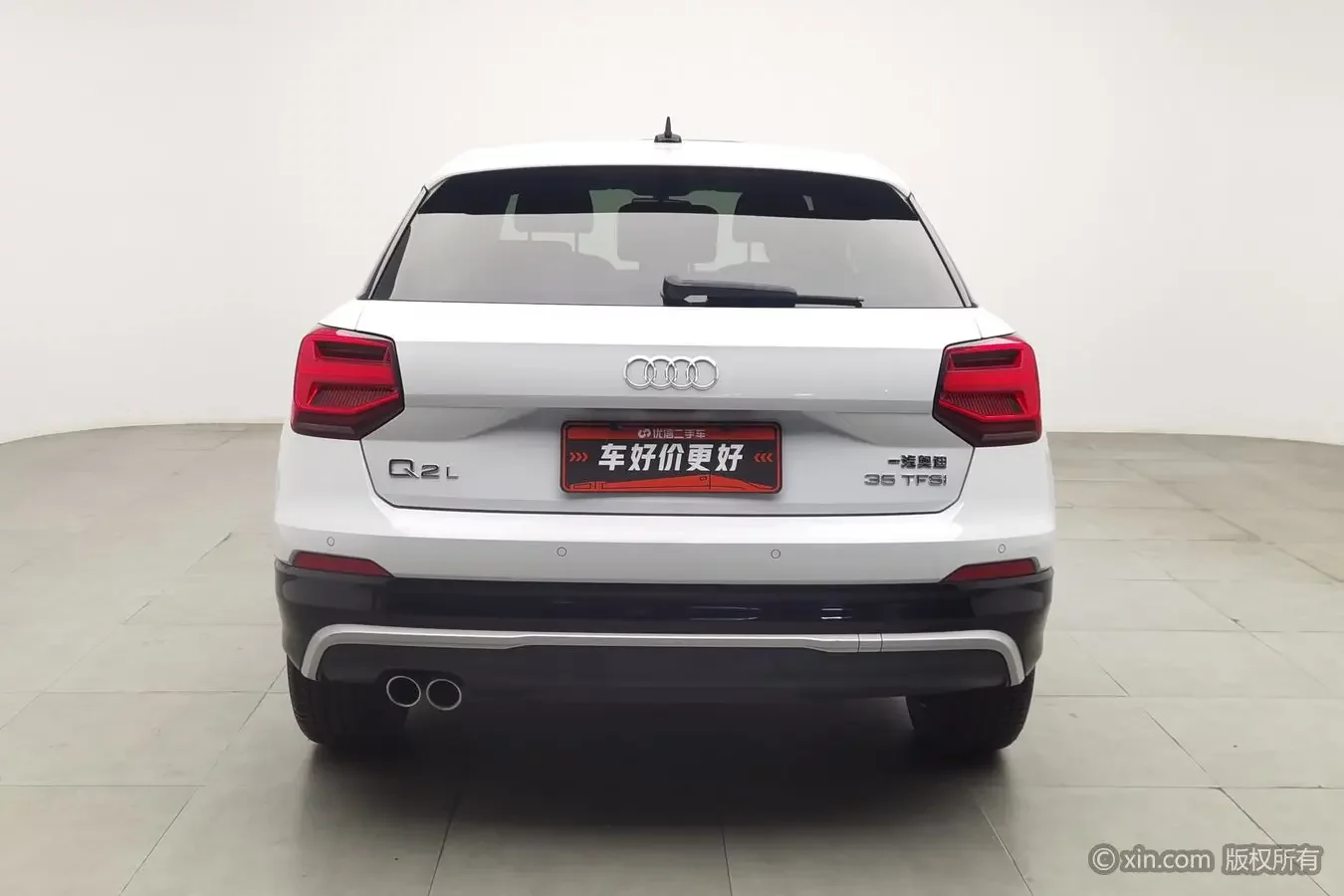 Audi Q2L