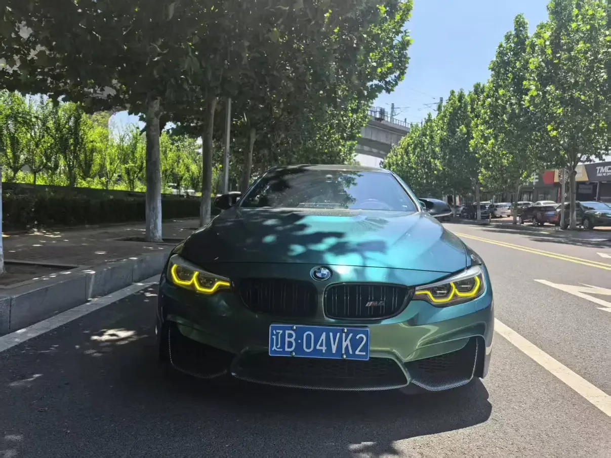BMW M4