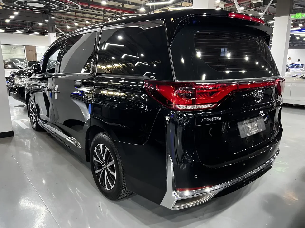 GAC Trumpchi M8