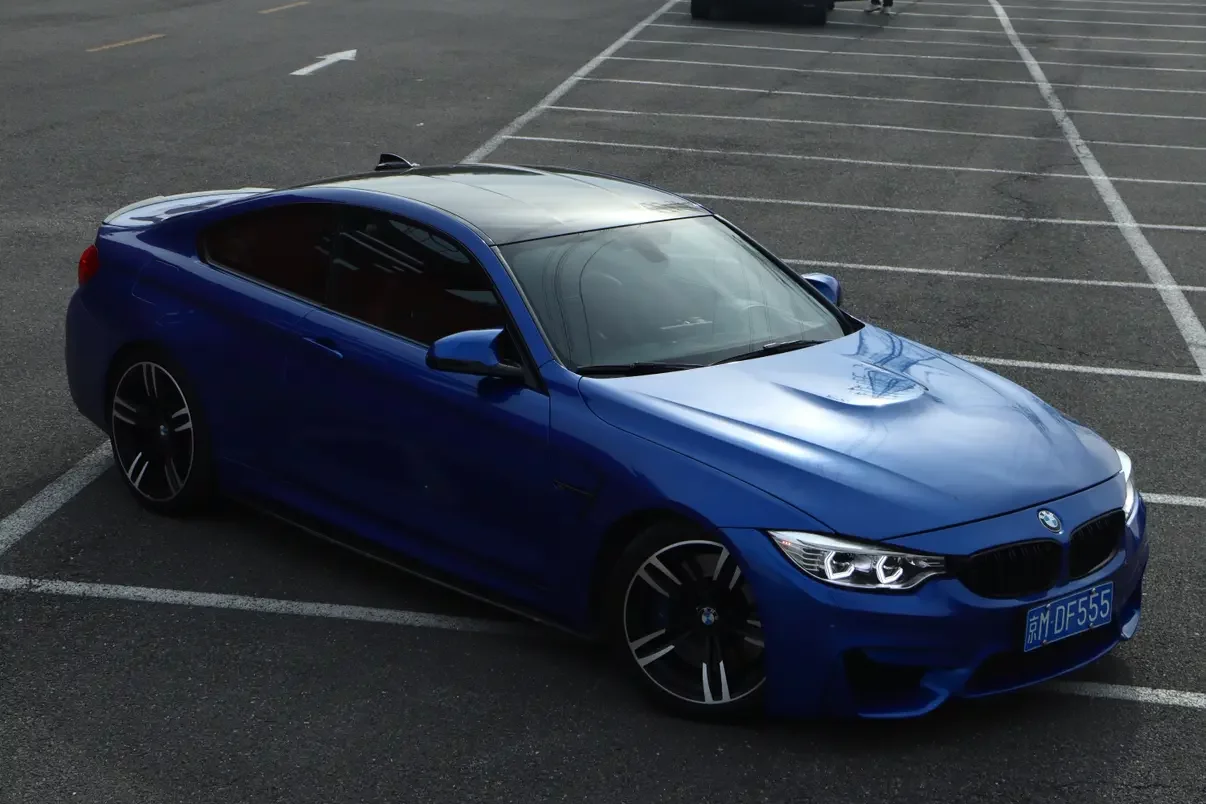BMW M4