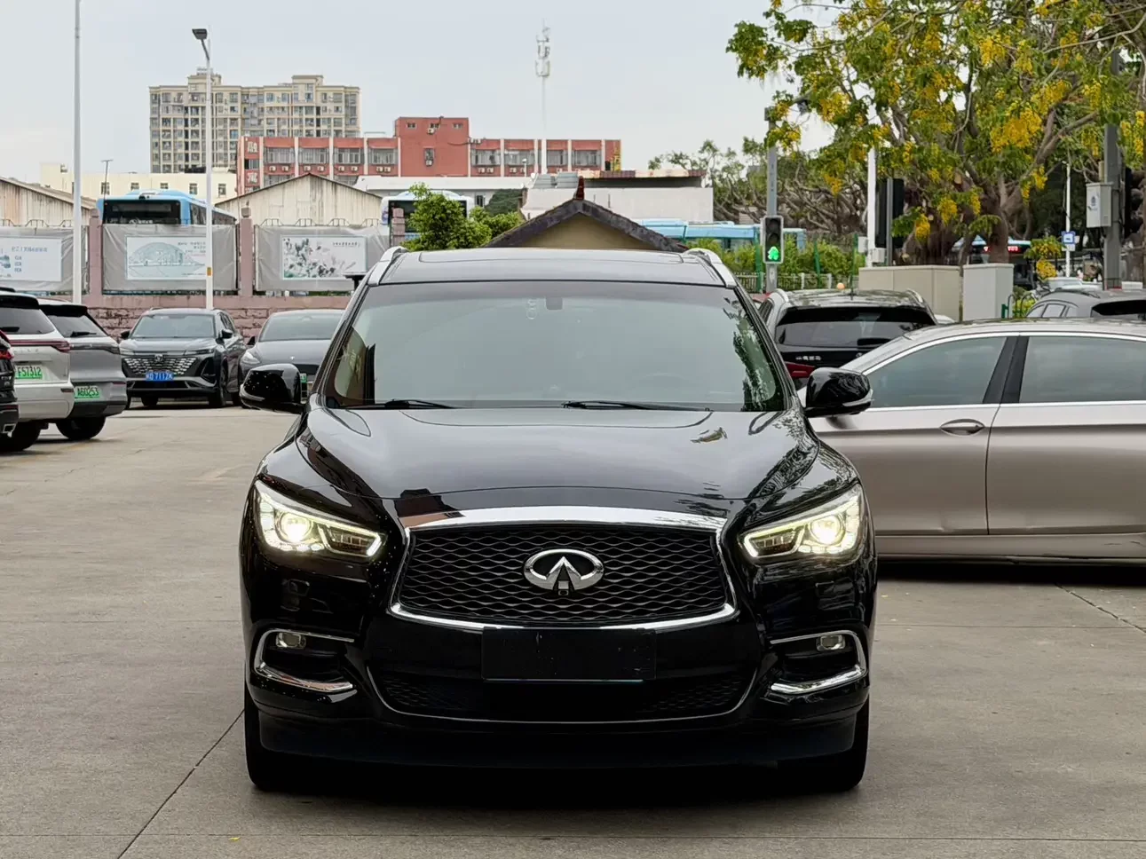Infiniti QX60