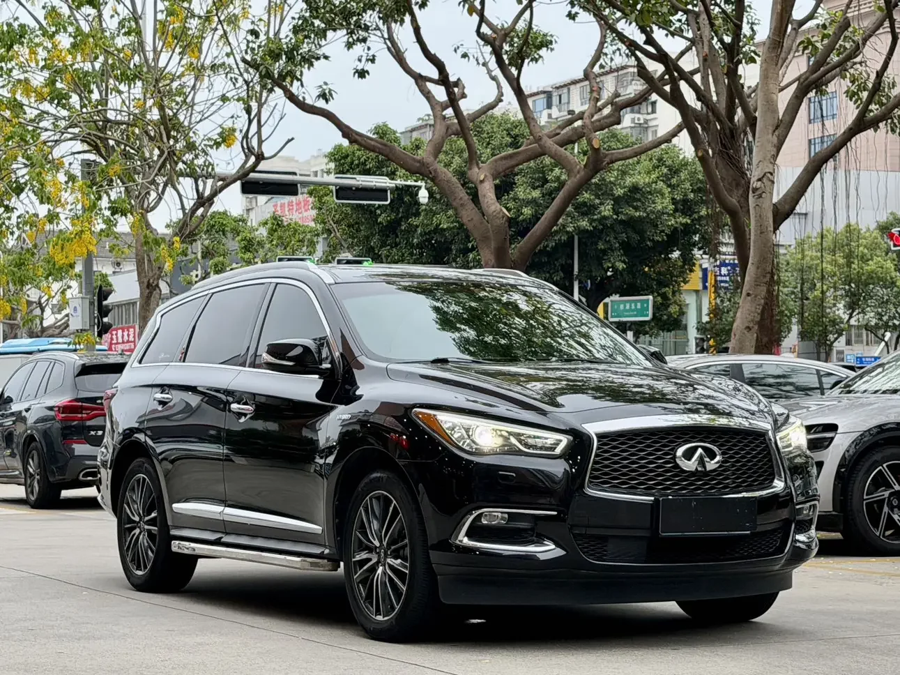 Infiniti QX60