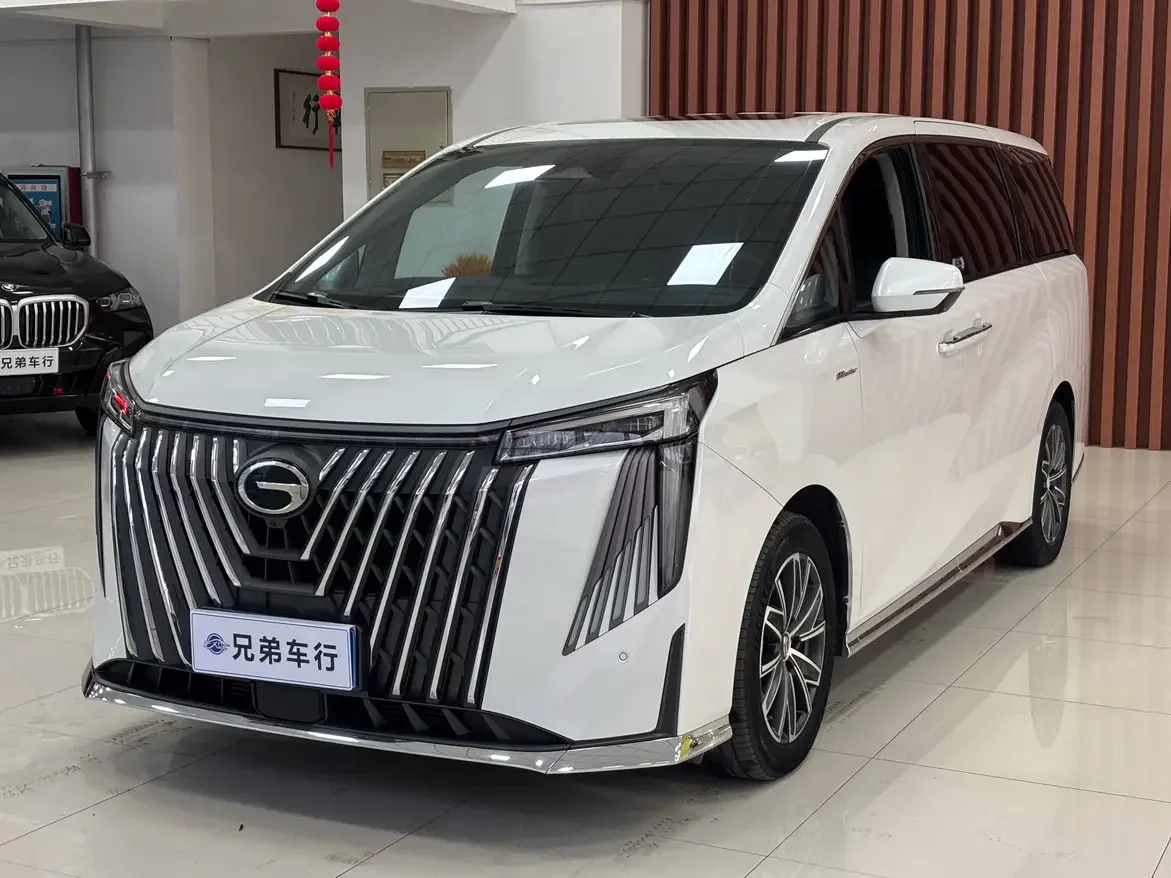 GAC Trumpchi M8