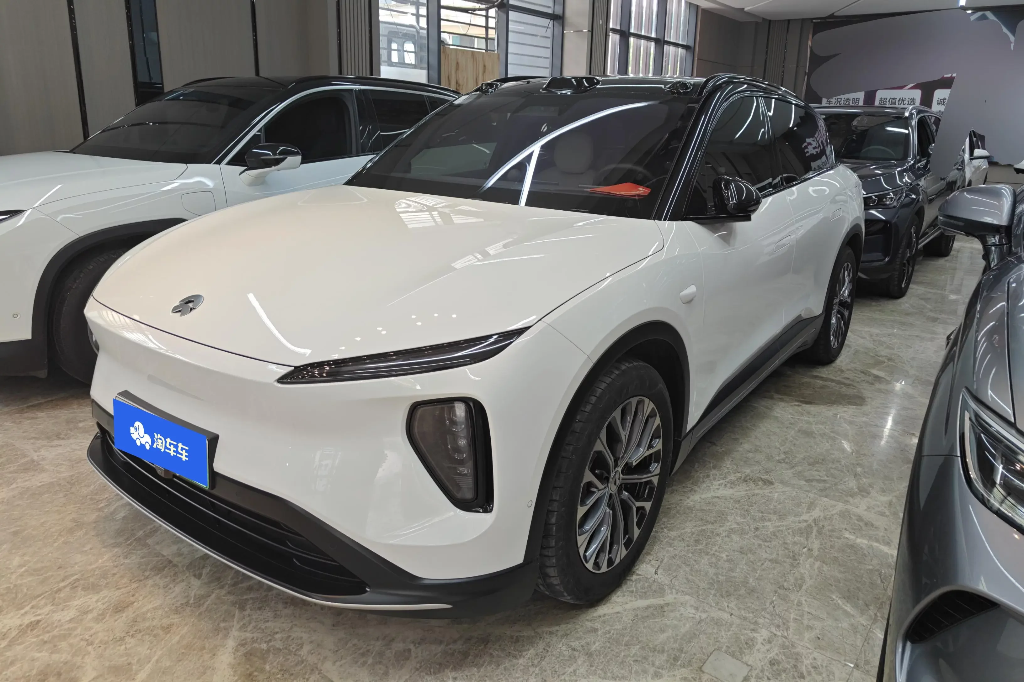 NIO ES6