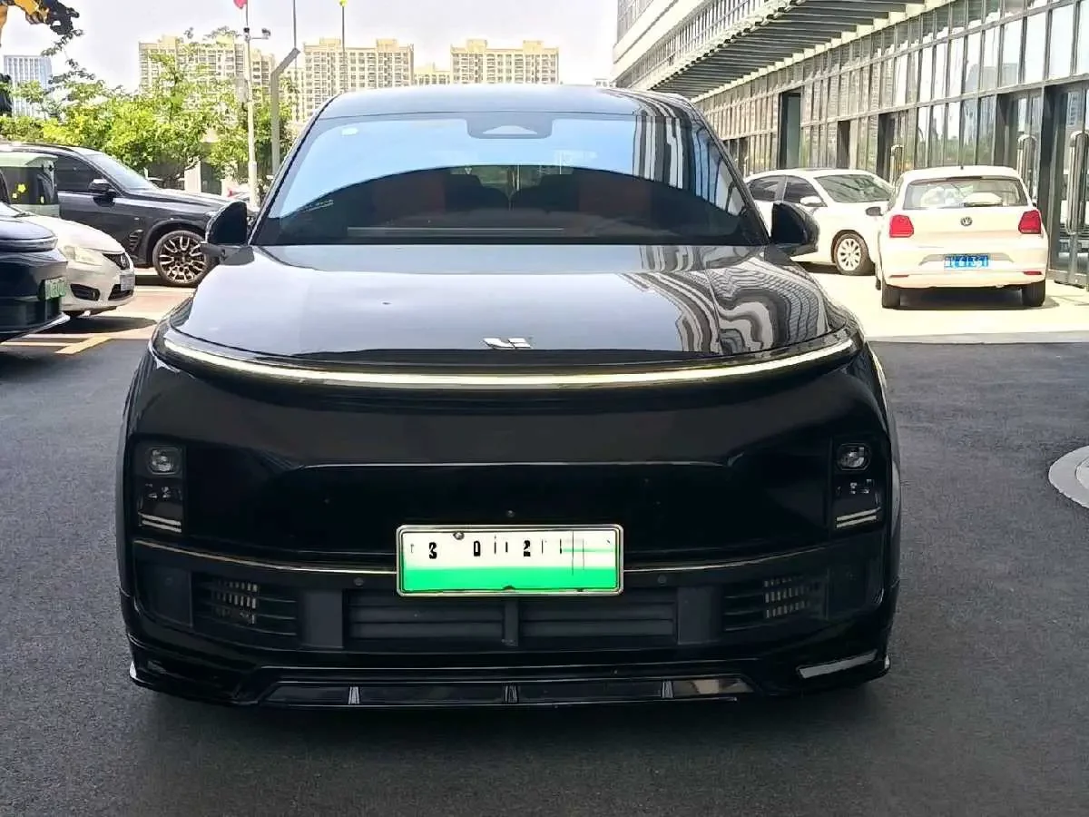 Li L8 (Ideal L8)  из Китая