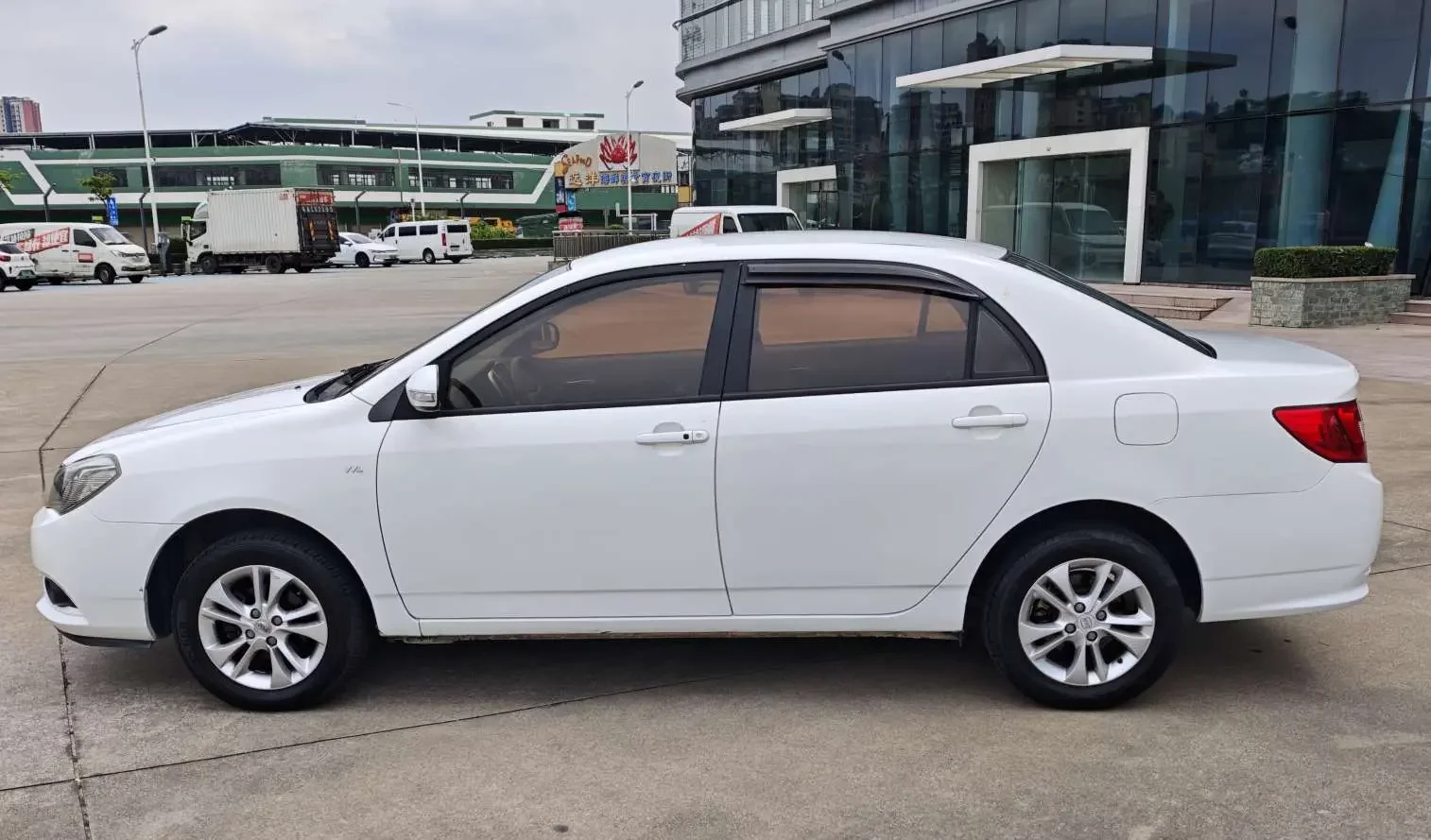 BYD F3