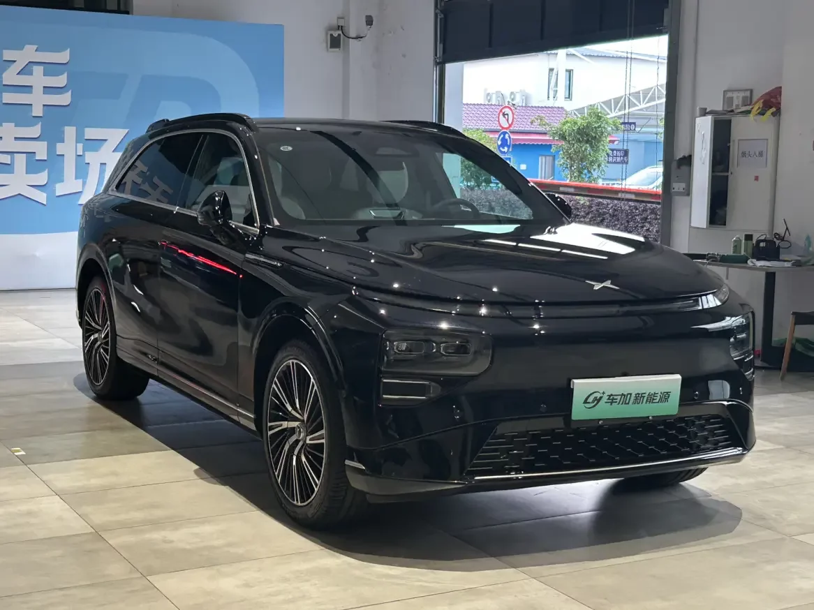Xpeng G9