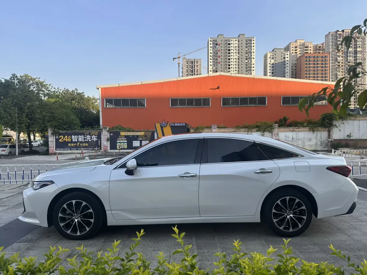 Toyota Avalon