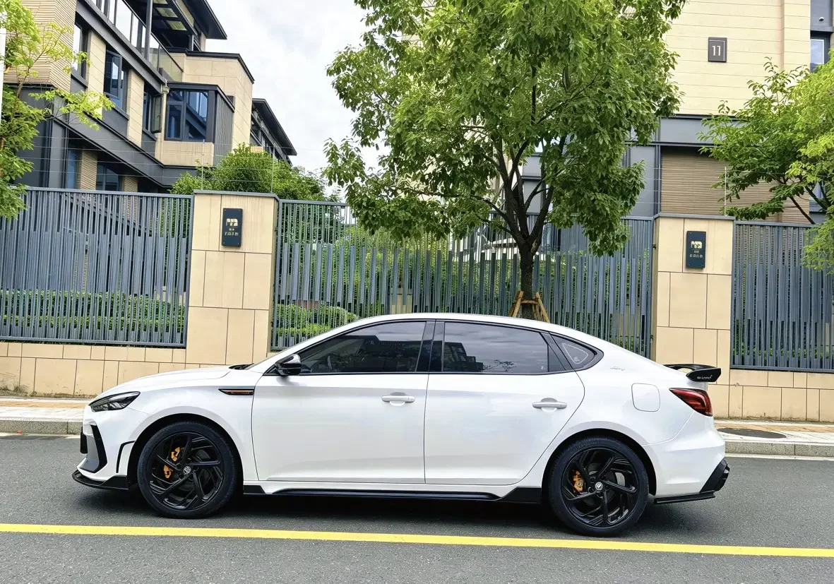 MG 6
