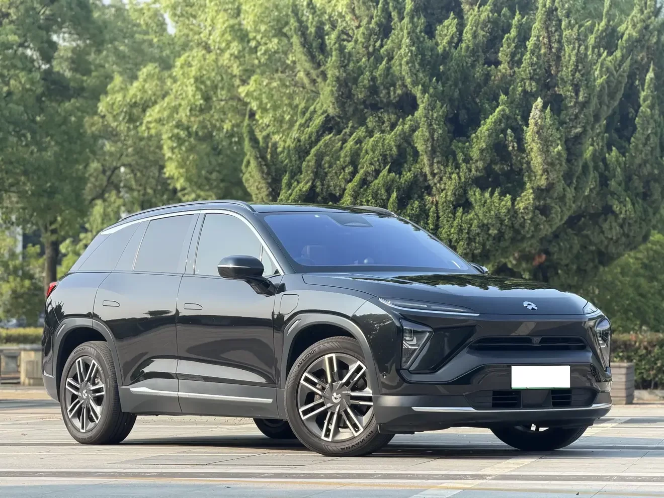 NIO ES6
