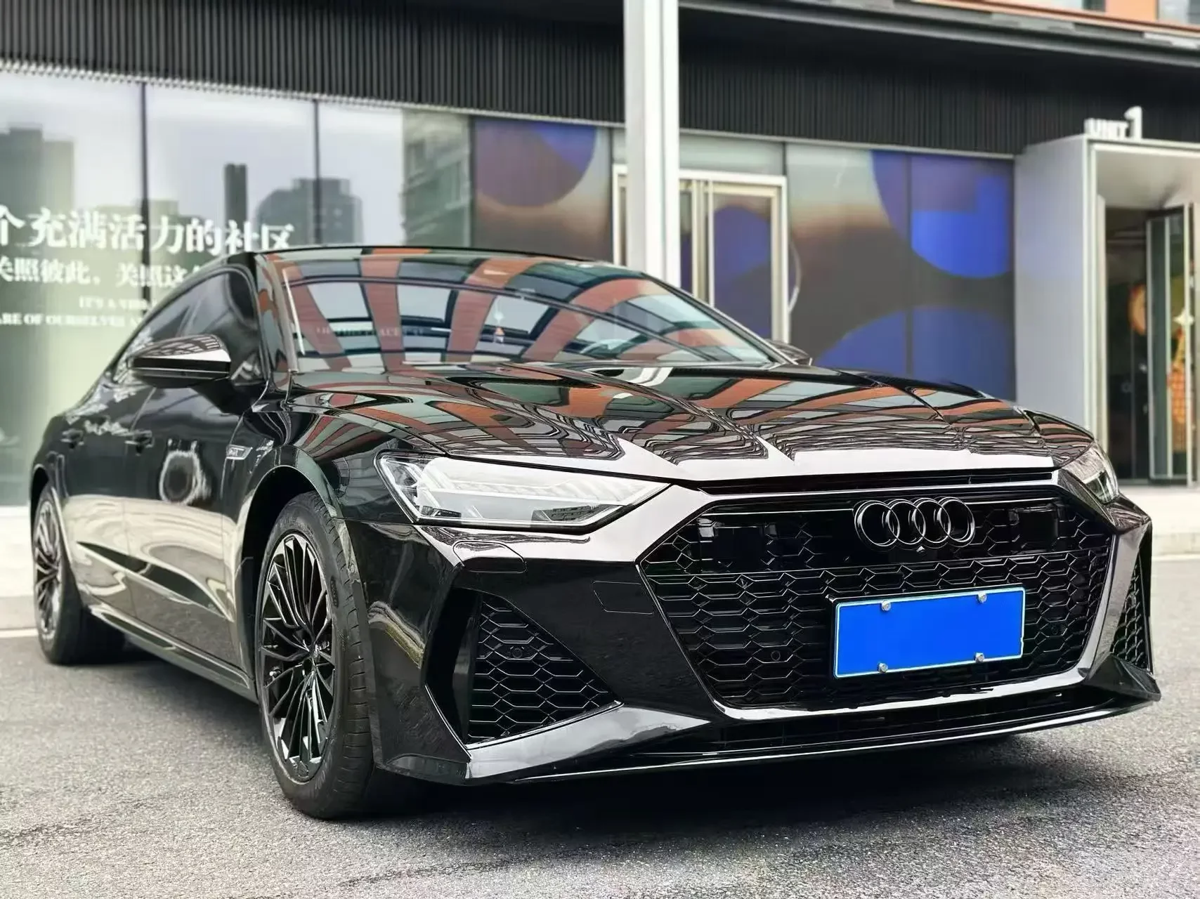 Audi A7L