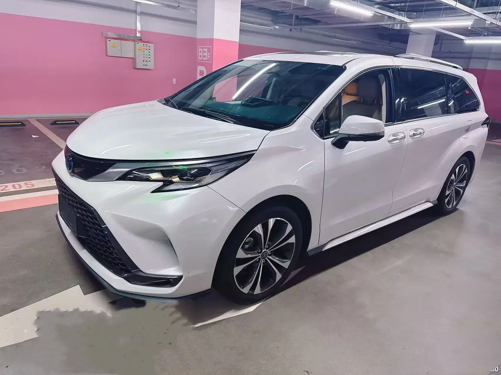 Toyota Granvia