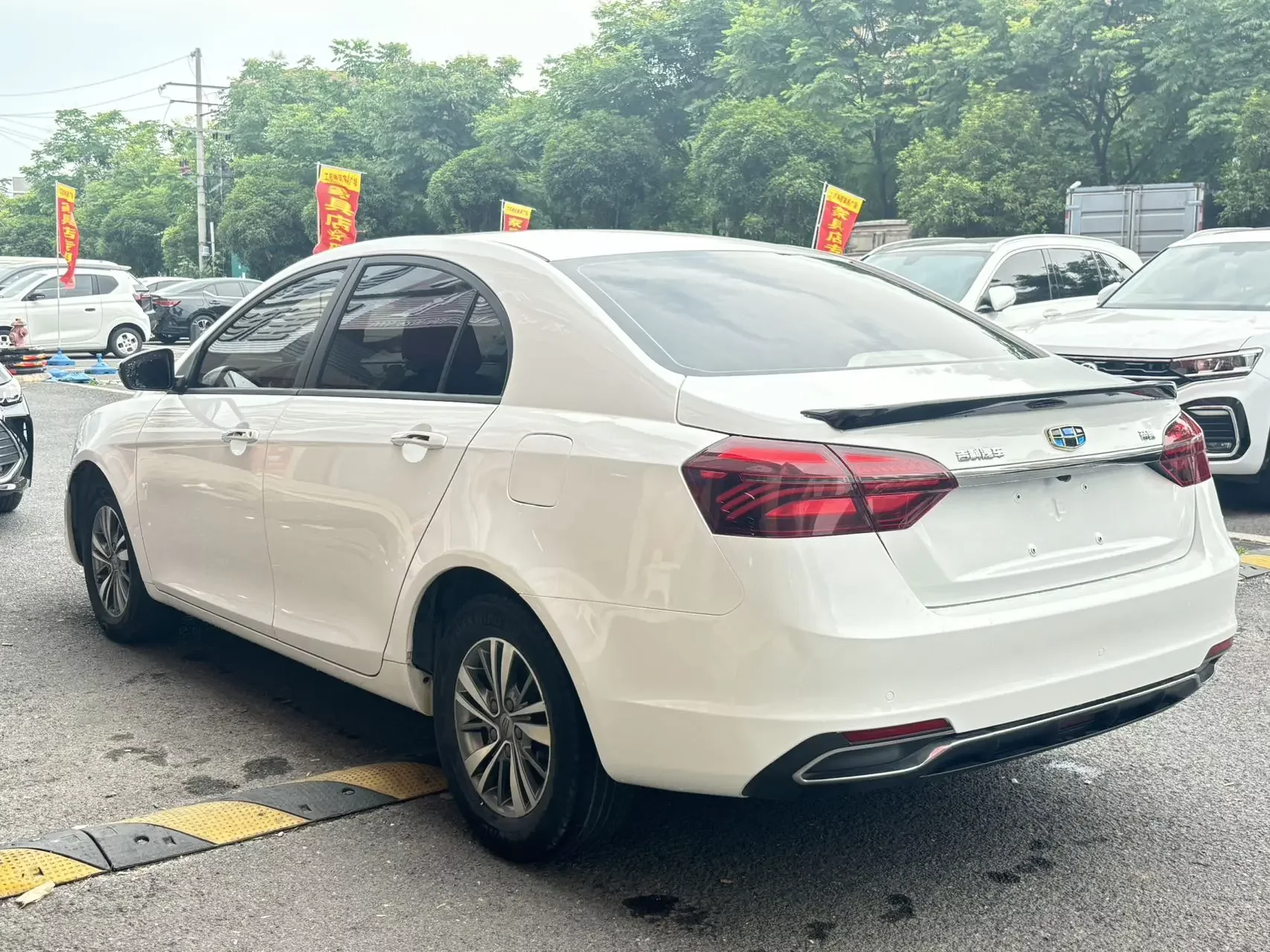 Geely emgrand