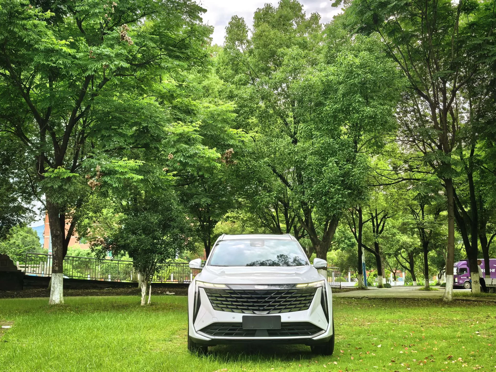Geely Atlas L