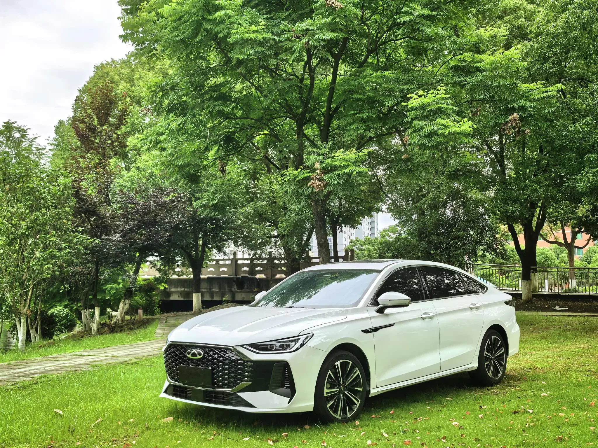 Chery Arrizo 8 PRO