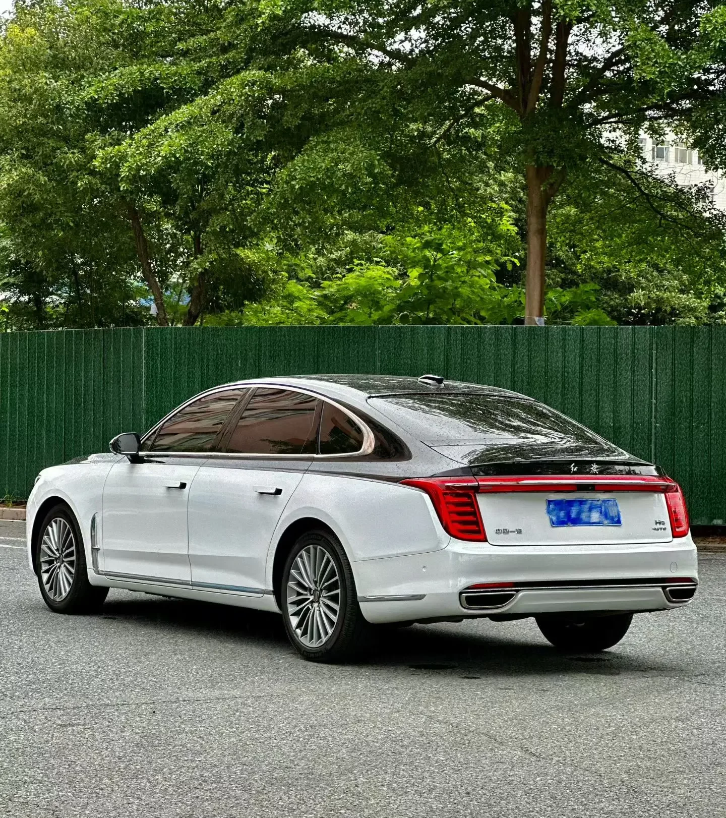 Hongqi H9