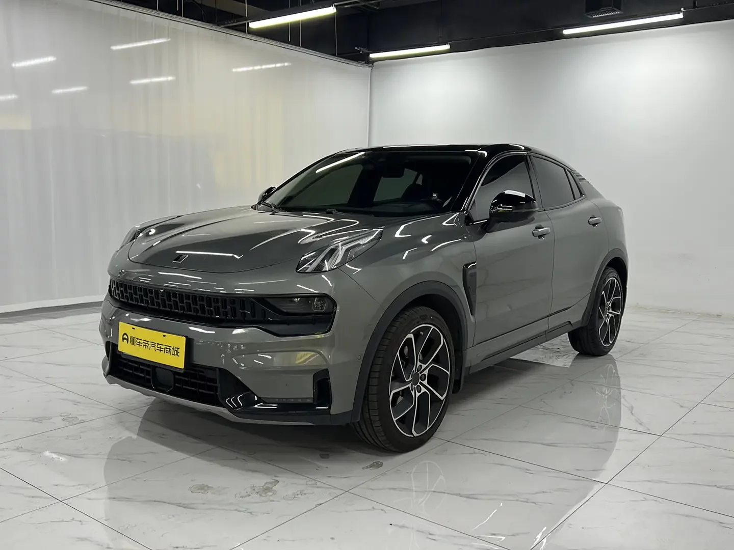 Lynk & Co 05