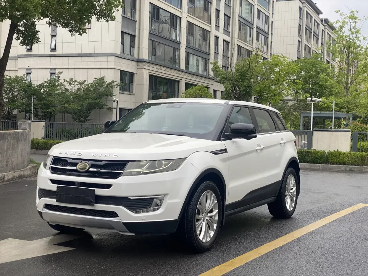 Lu Feng Landwind X7