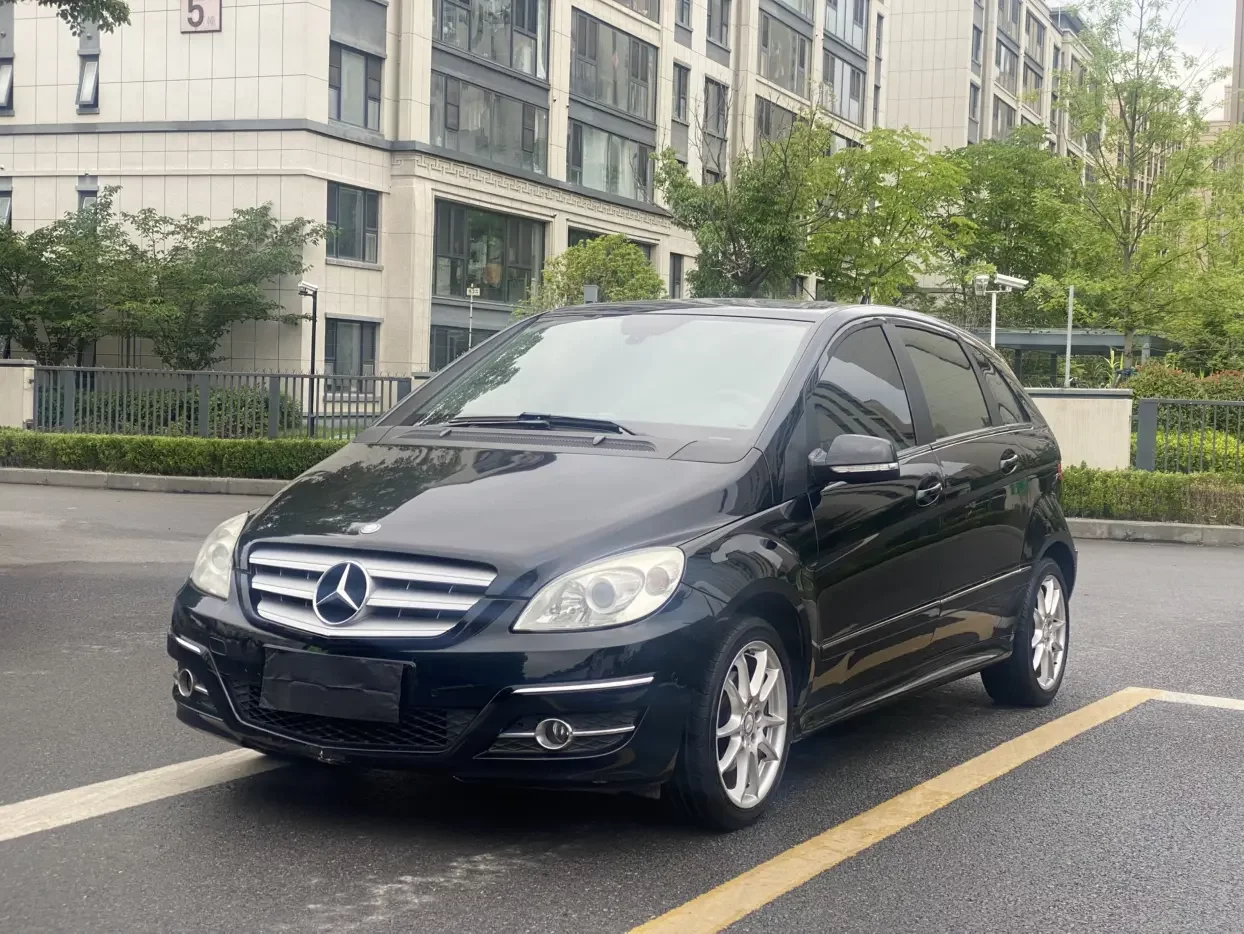 Mercedes-Benz B Class
