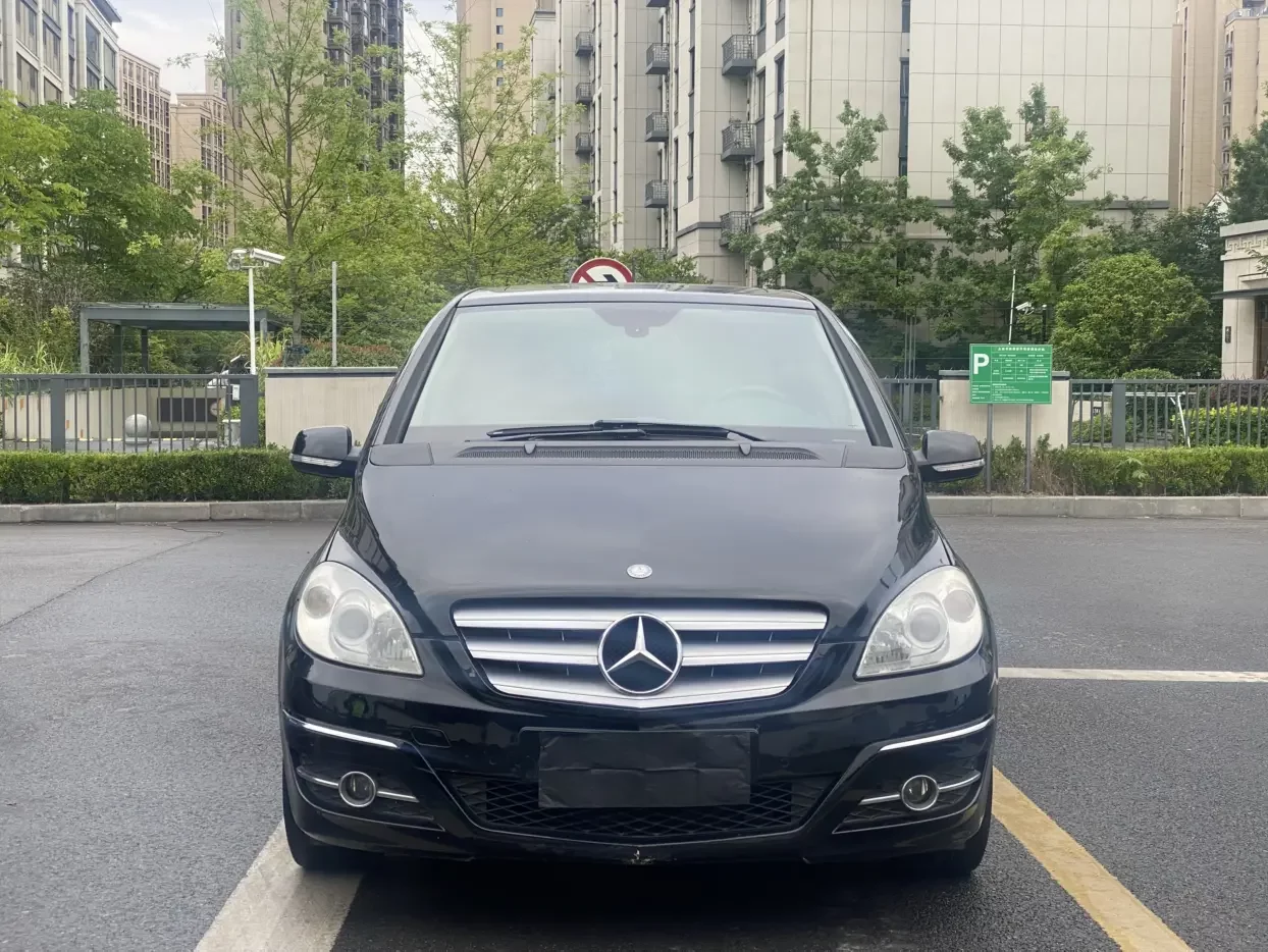 Mercedes-Benz B Class