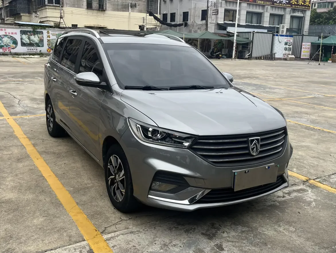 Baojun 360