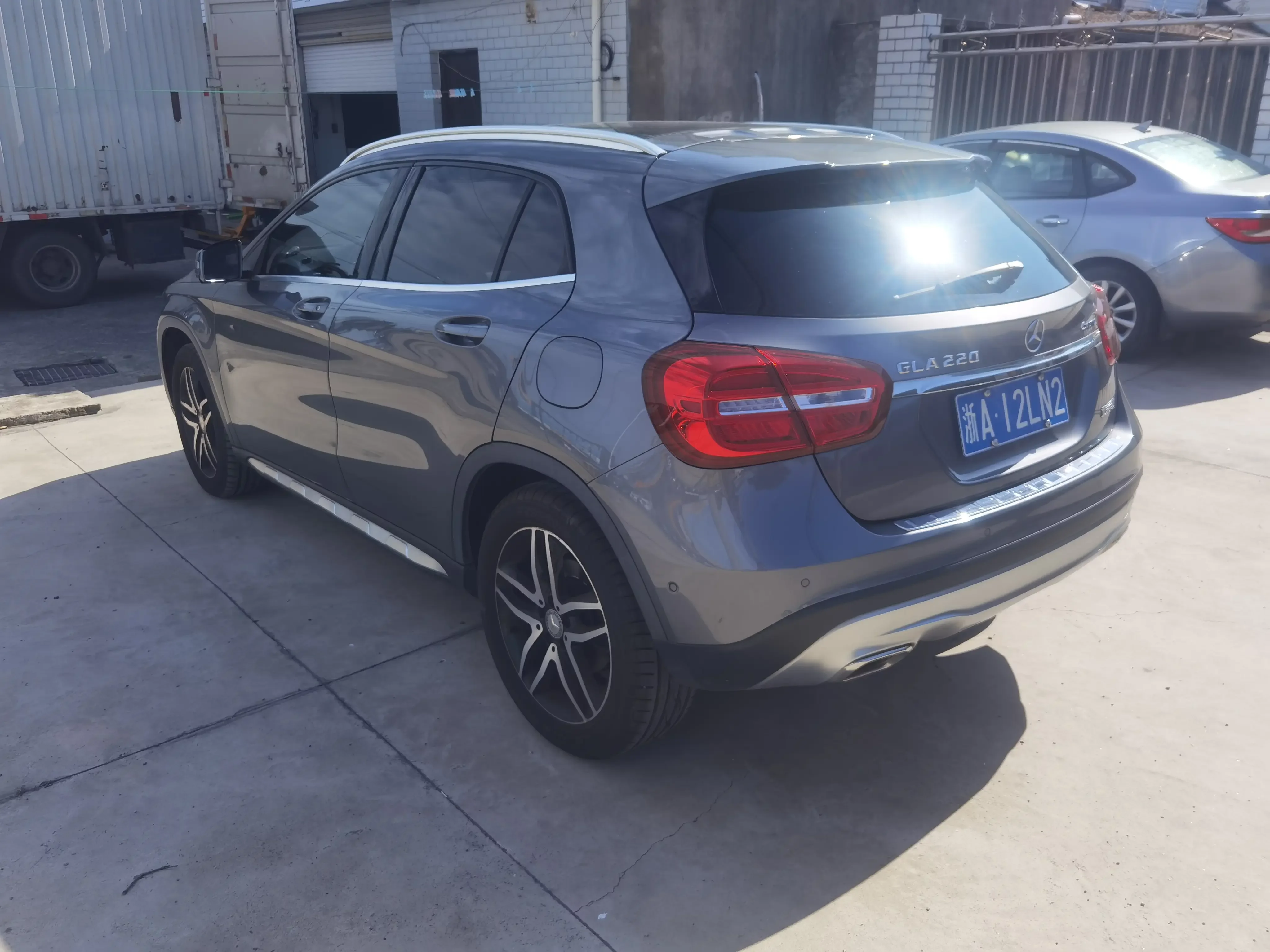 Mercedes-Benz GLA