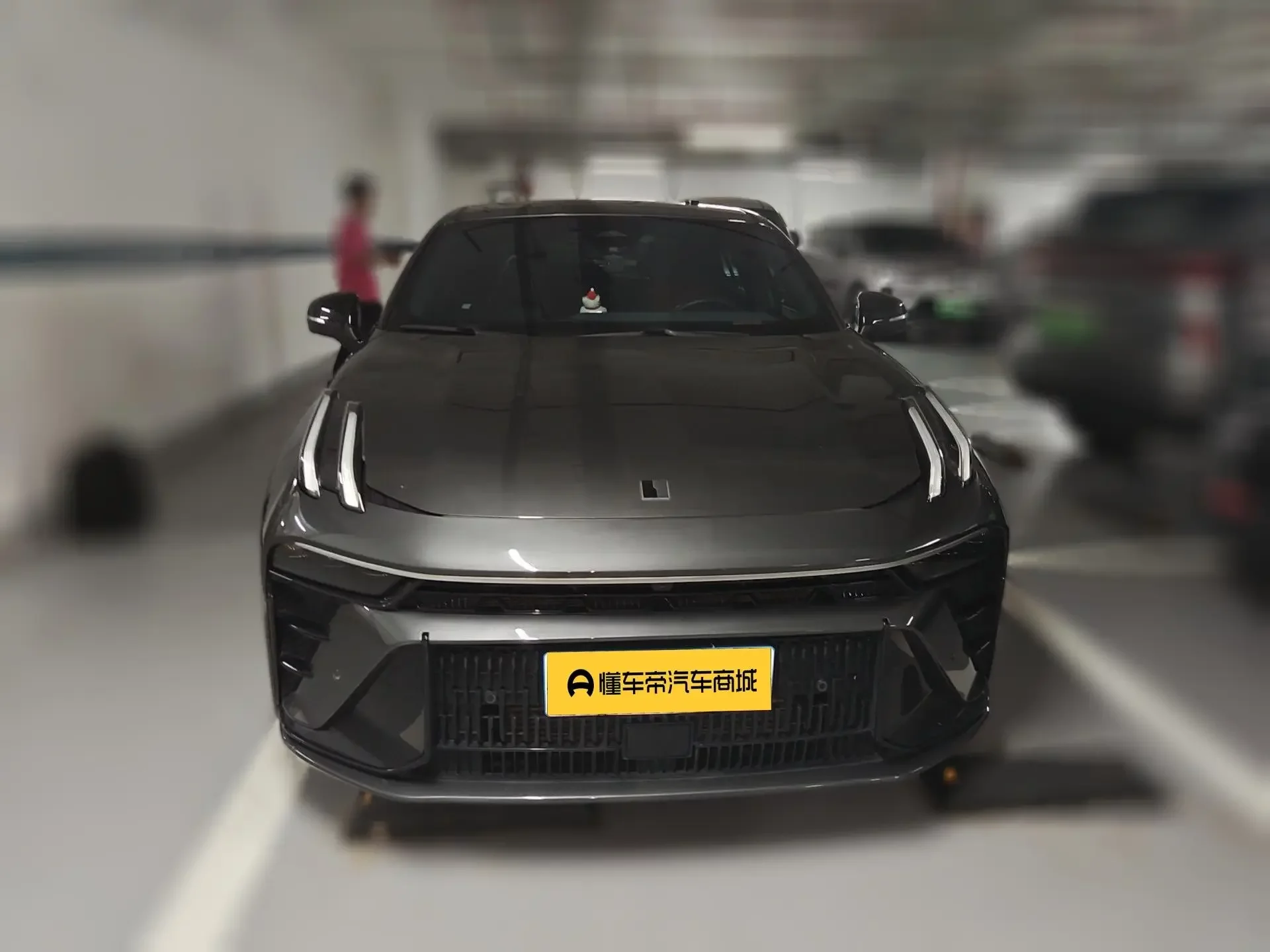 Lynk & Co 03