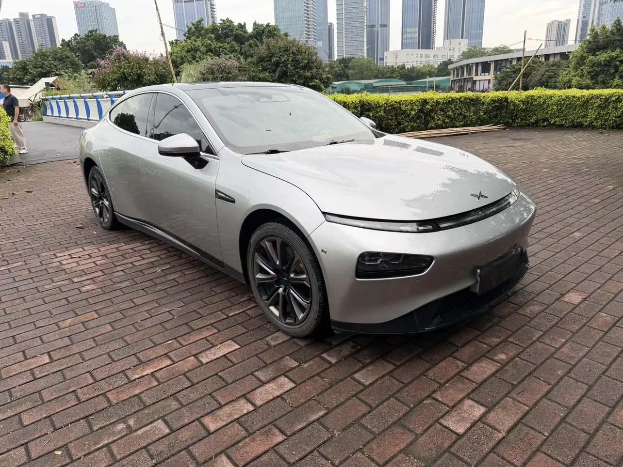Xpeng P7