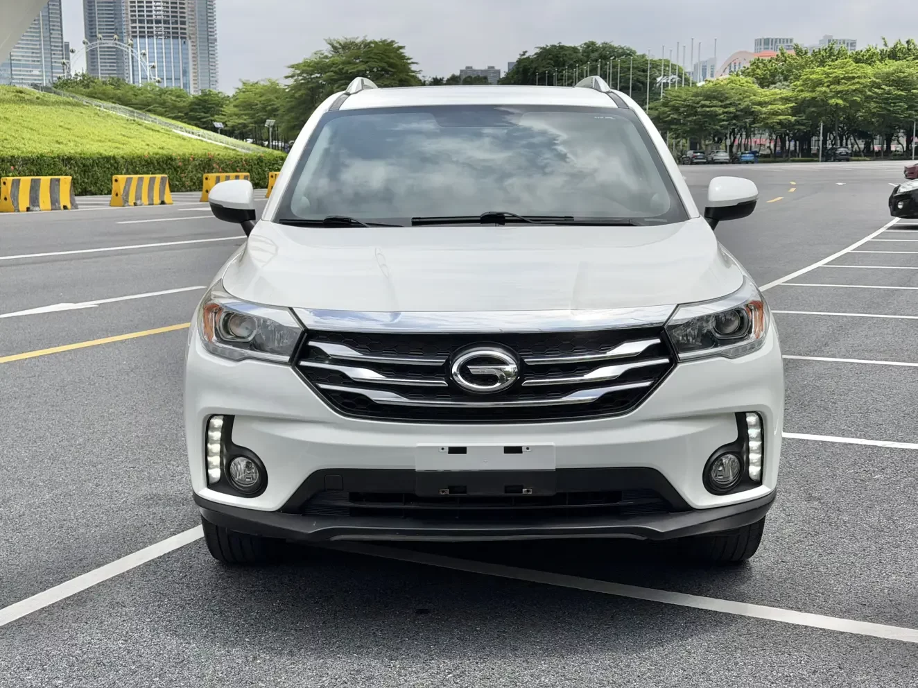 GAC Trumpchi GS4  из Китая