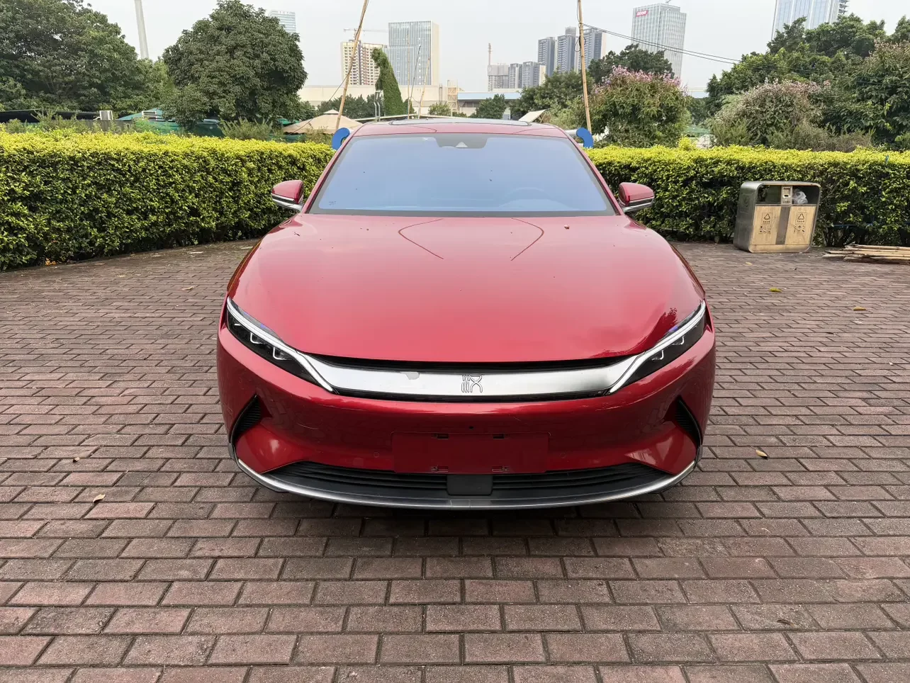 BYD Han EV