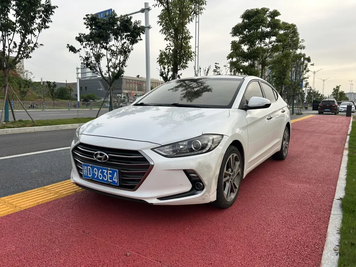 Hyundai lead