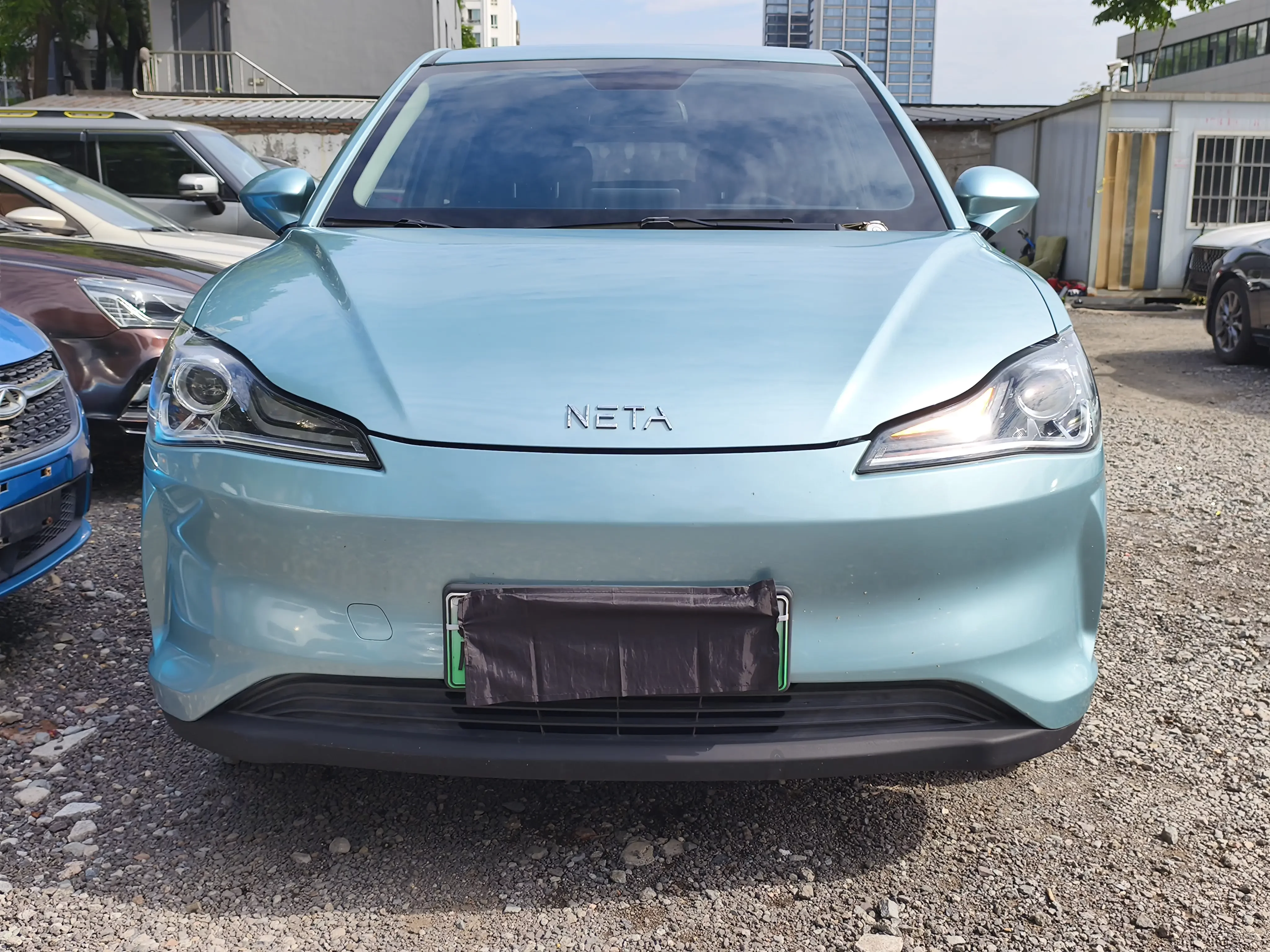 NETA Nezha V
