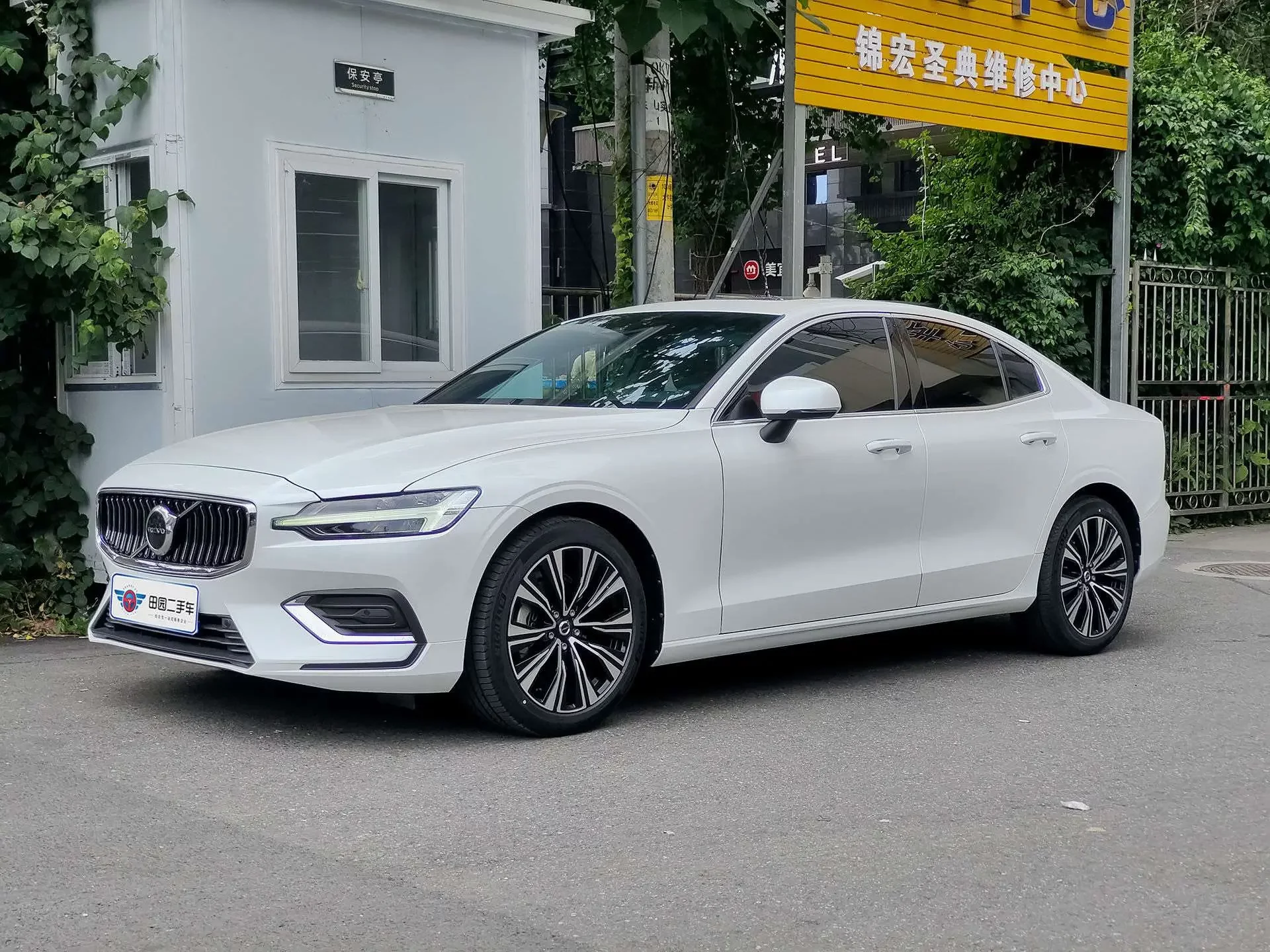 Volvo S60