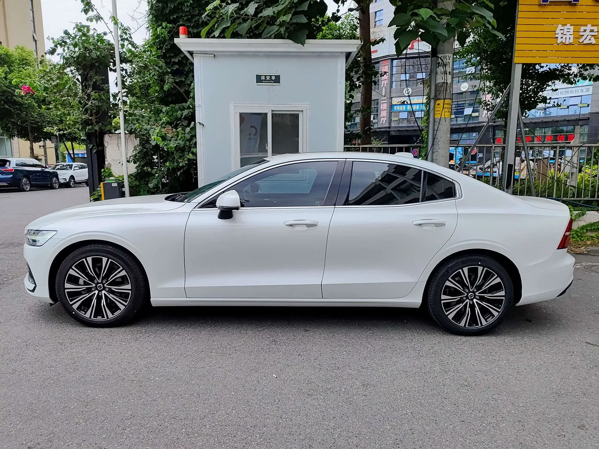 Volvo S60