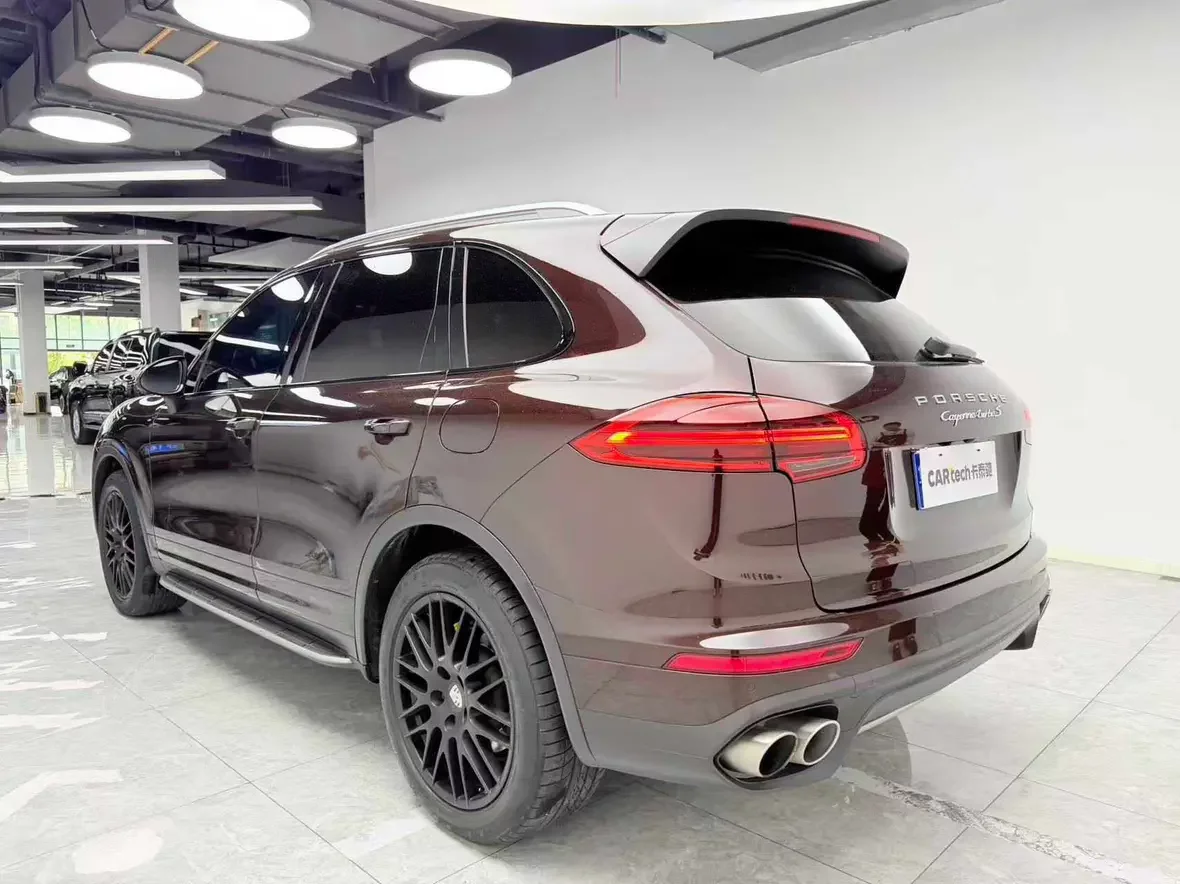 Porsche Cayenne E-Hybrid